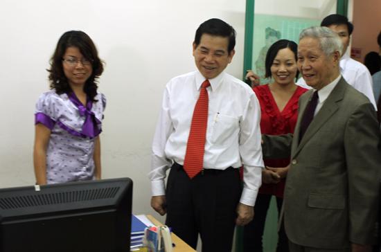 Chủ tịch nước thăm Thời báo Kinh tế Việt Nam - Ảnh 5