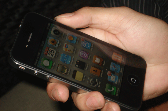 iPhone 4 phiên bản quốc tế ở Việt Nam giá 2.000 USD - Ảnh 5