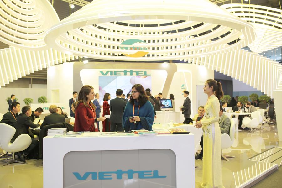 Toàn cảnh gian hàng công nghệ độc đáo của Viettel tại MWC 2018 - Ảnh 4