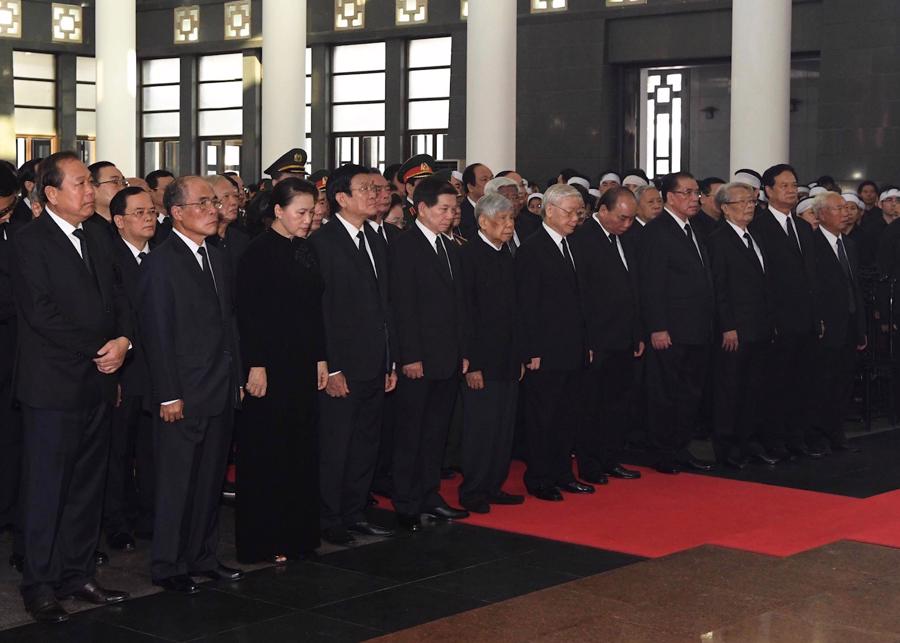 Hình ảnh lễ viếng Chủ tịch nước Trần Đại Quang - Ảnh 3.