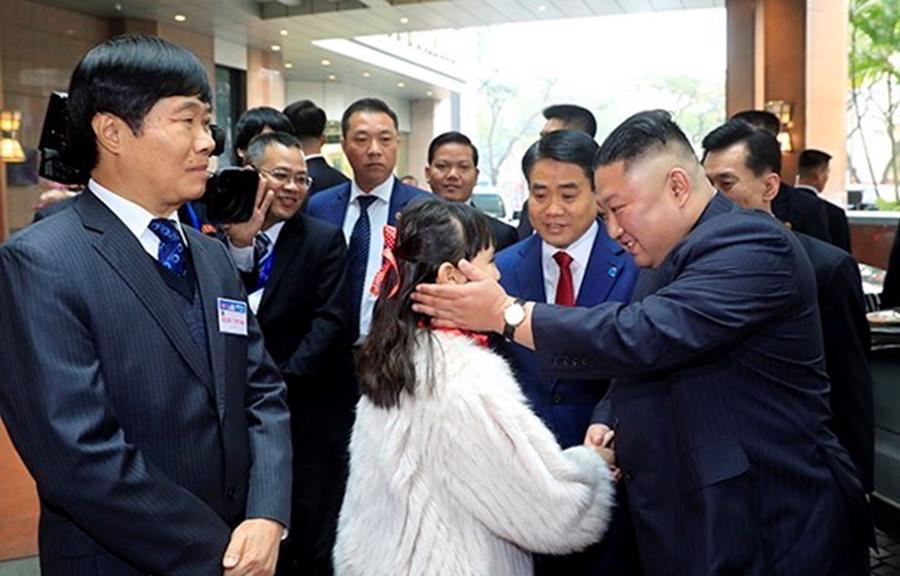 Chủ tịch Triều Tiên Kim Jong-un đến Hà Nội - Ảnh 1.