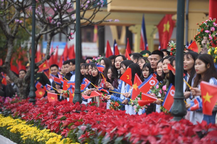 Chủ tịch Triều Tiên Kim Jong-un đã đến ga Đồng Đăng - Ảnh 8.