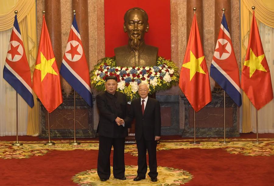 Tổng bí thư, Chủ tịch nước Nguyễn Phú Trọng đón Chủ tịch Kim Jong-un - Ảnh 6.