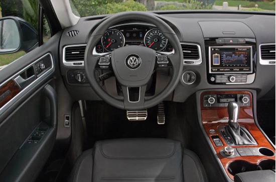 Volkswagen Touareg 2012: Sức mạnh nam tính - Ảnh 4