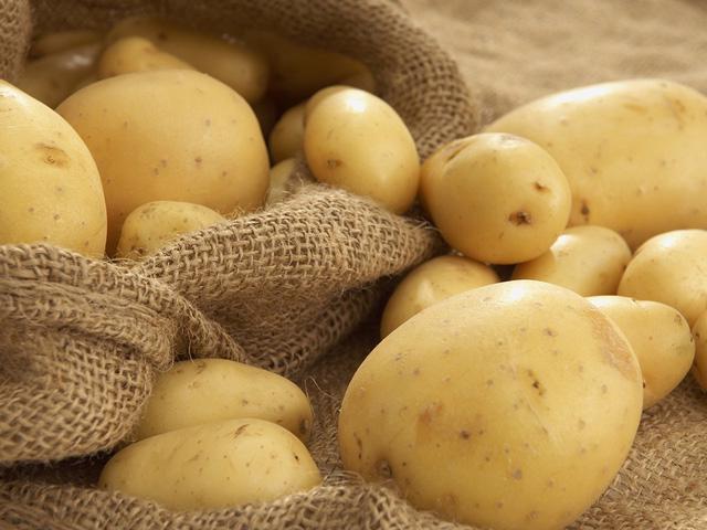 7 lợi ích làm đẹp của khoai tây - Ảnh 1.
