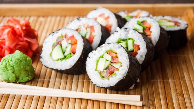 6 lợi ích sức khỏe trong cách ăn của người Nhật - Ảnh 2.