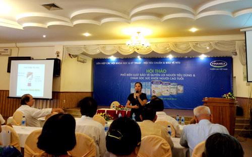 Vinamilk tư vấn chăm sóc sức khỏe người cao tuổi tại Bình Thuận  3