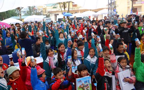 Vinamilk dành 8 tỷ đồng cho quỹ sữa "vươn cao Việt Nam" 2014 6