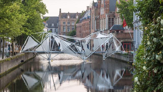 Bruges – thành phố cổ xưa trên mặt nước - Ảnh 4.