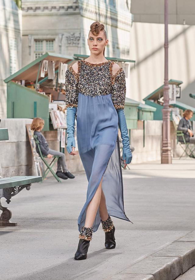 BST Chanel Haute Couture thu đông 2018 – 2019: đậm chất Paris - Ảnh 15.