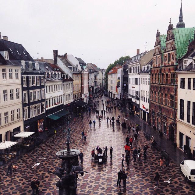 Copenhagen – thiên đường mua sắm mới của châu Âu - Ảnh 1.
