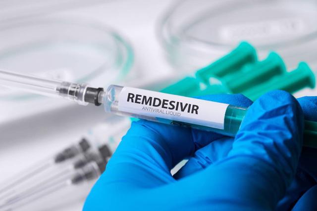 Remdesivir được cấp phép điều trị Covid-19 tại Mỹ - Ảnh 2.