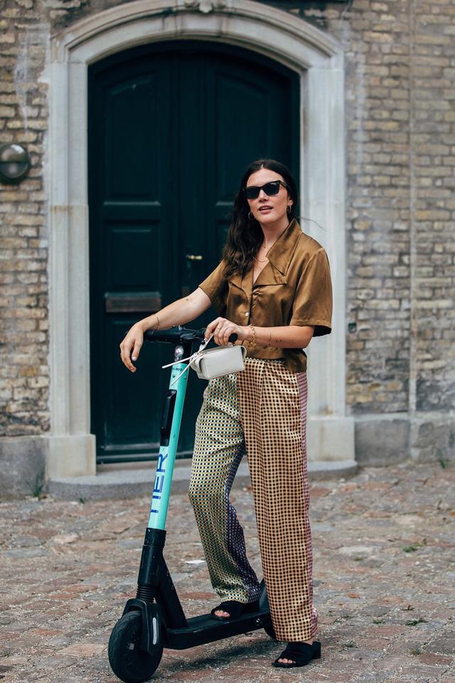 Trang phục street style tại Tuần lễ thời trang Copenhagen 2020 - Ảnh 6.