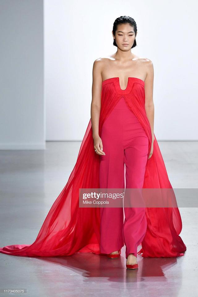 BST Xuân – Hè 2020 của Công Trí thành công tại New York Fashion Week - Ảnh 15.