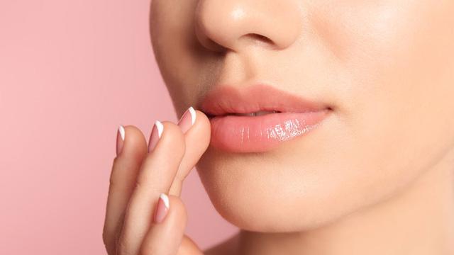 Tại sao chapstick có thể làm hại đôi môi của bạn? - Ảnh 2.