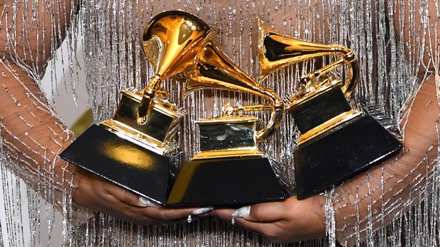 Lễ trao giải Grammy lần thứ 63 sẽ không được tổ chức như dự kiến - Ảnh 2.