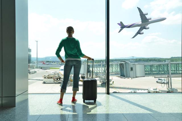 Chuyến xuất ngoại đầu tiên - Ảnh 4. Chuyến xuất ngoại đầu tiên - Ảnh 4.