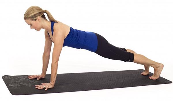 4 động tác yoga siêu… tiêu mỡ - Ảnh 4