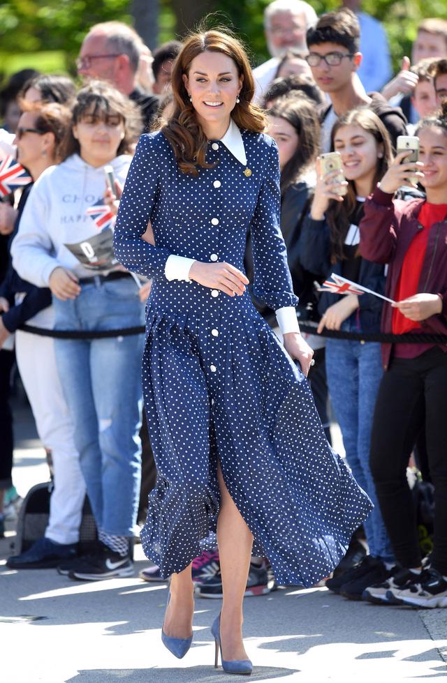 Diện váy vintage như công nương Kate Middleton, bạn đã biết cách chưa? - Ảnh 9.