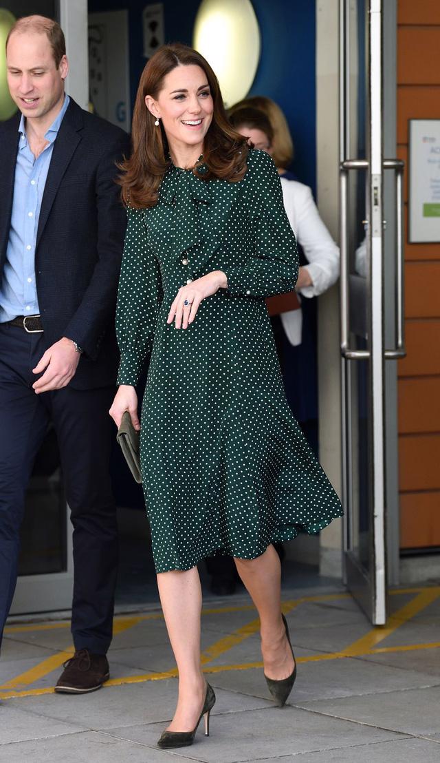 Diện váy vintage như công nương Kate Middleton, bạn đã biết cách chưa? - Ảnh 12.
