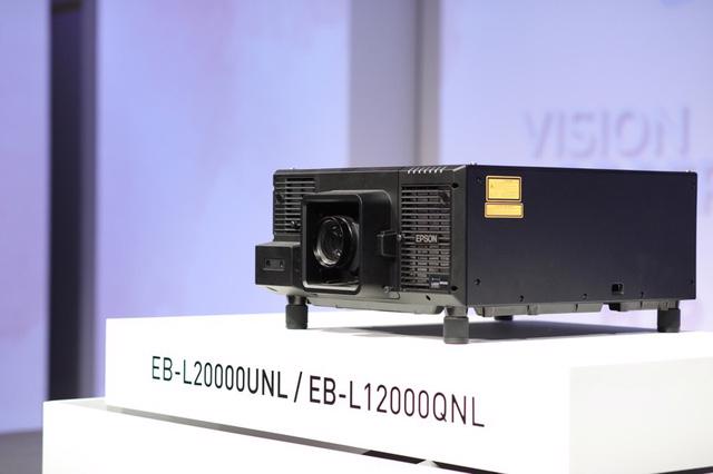 Epson ra mắt dòng máy chiếu Laser đầu tiên - Ảnh 1.