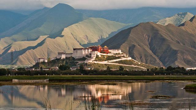 Potala – kỳ quan tôn giáo của Tây Tạng - Ảnh 4.