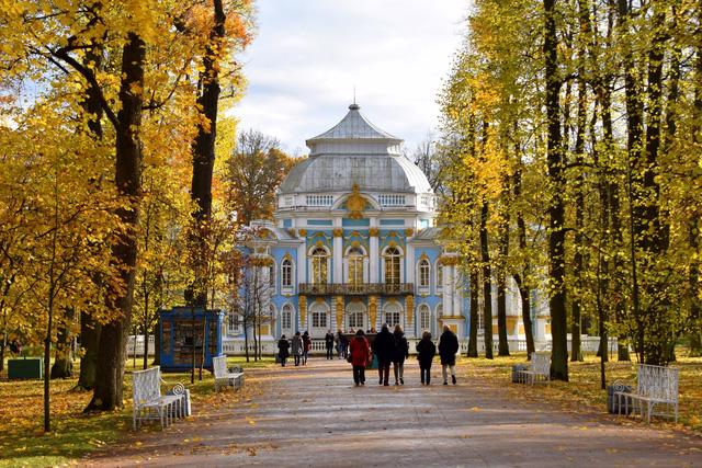 Ngắm mùa thu vàng ở cố đô của nước Nga - Ảnh 10.