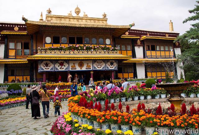 Potala – kỳ quan tôn giáo của Tây Tạng - Ảnh 13.