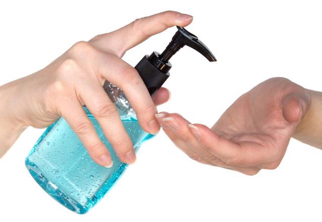 Dung dịch rửa tay khô: không tốt như ta tưởng - Ảnh 2.