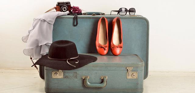 10 món đồ bạn nên thêm vào hành lý du lịch - Ảnh 2.