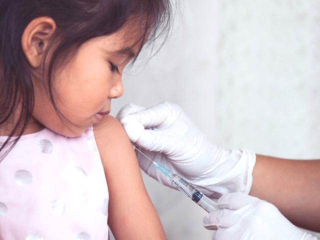 Chăm sóc cho trẻ bị cúm và cách phòng ngừa - Ảnh 2.