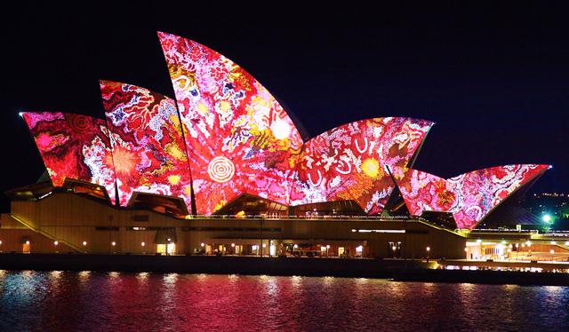 Vivid Sydney: dịp tốt nhất để du lịch Úc - Ảnh 7.