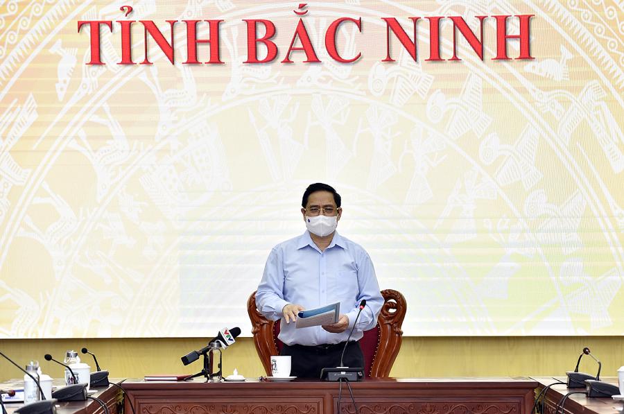 Thủ tướng Phạm Minh Ch&iacute;nh ph&aacute;t biểu tại buổi l&agrave;m việc - Ảnh: VGP