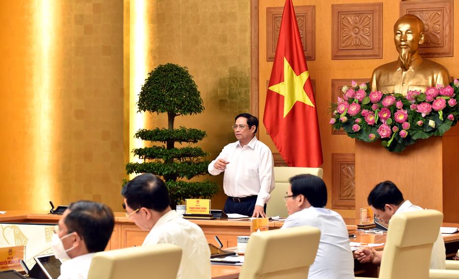 Thủ tướng Phạm Minh Ch&iacute;nh ph&aacute;t biểu tại cuộc họp - Ảnh: VGP