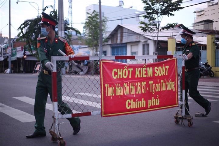 Thủ tướng ra công điện mới về việc siết chặt phòng, chống dịch trên toàn quốc - Ảnh 1