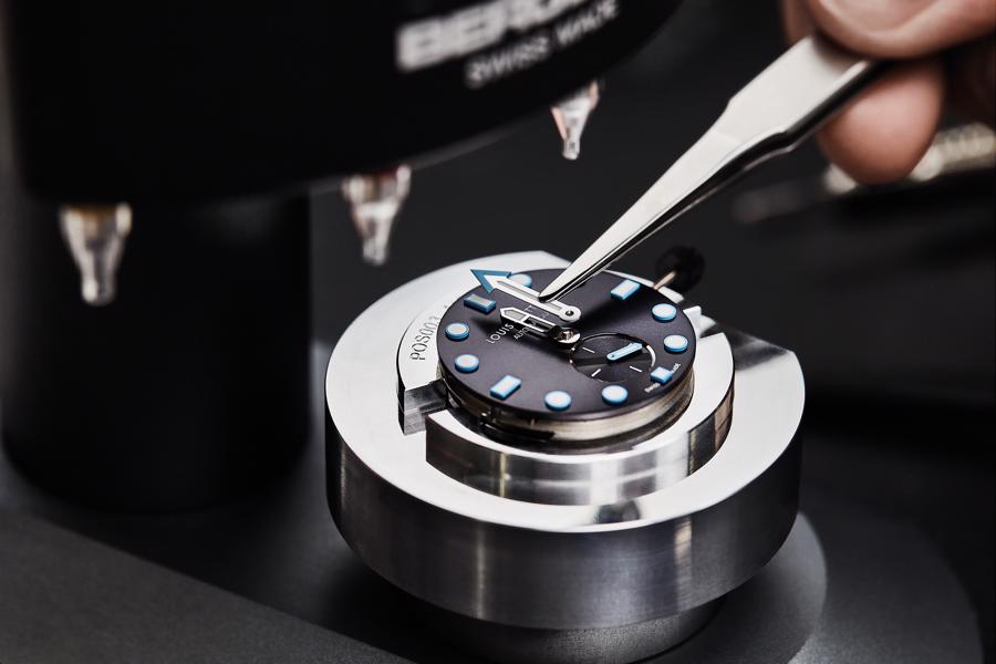 Cận cảnh mẫu đồng hồ lặn nước xa xỉ từ Louis Vuitton - Ảnh 6