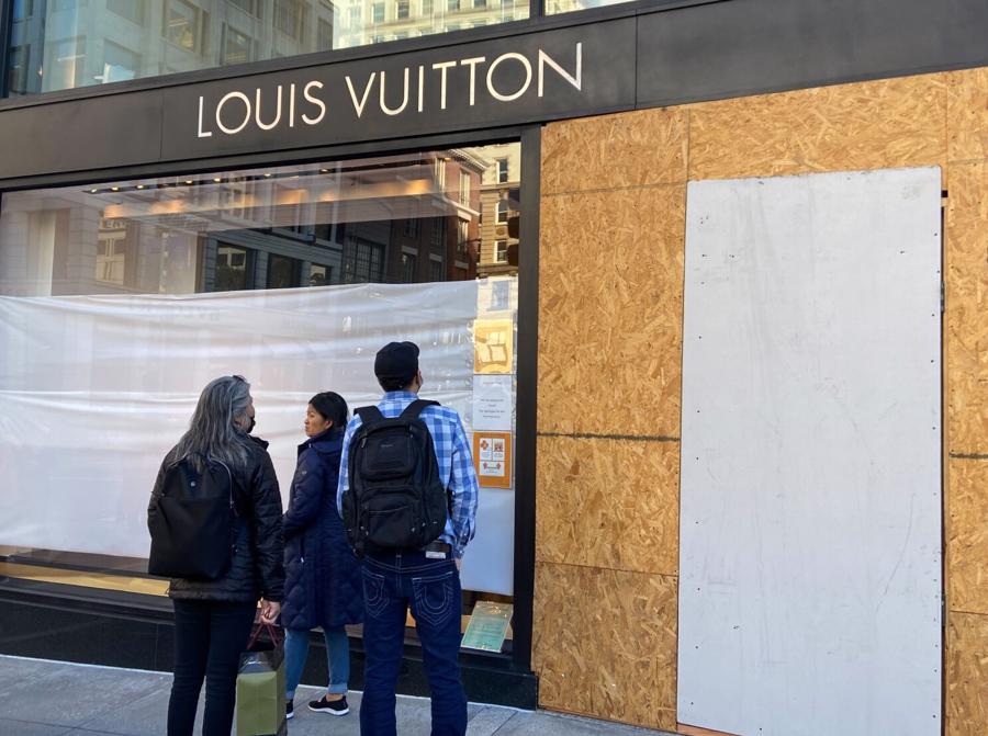 Louis Vuitton London Sloane Street Store in London United Kingdom  LOUIS  VUITTON