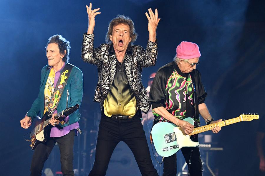 Chuyến lưu diễn của ban nhạc The Rolling Stones c&oacute; doanh thu cao nhất năm 2021.