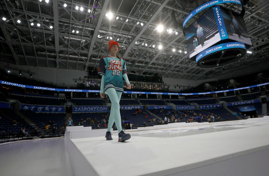 Những bộ đồng phục Olympic mùa đông 2022 lần lượt lộ diện - Ảnh 4