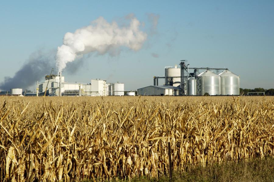 Ethanol có giúp giảm phát thải khí nhà kính? - Ảnh 1
