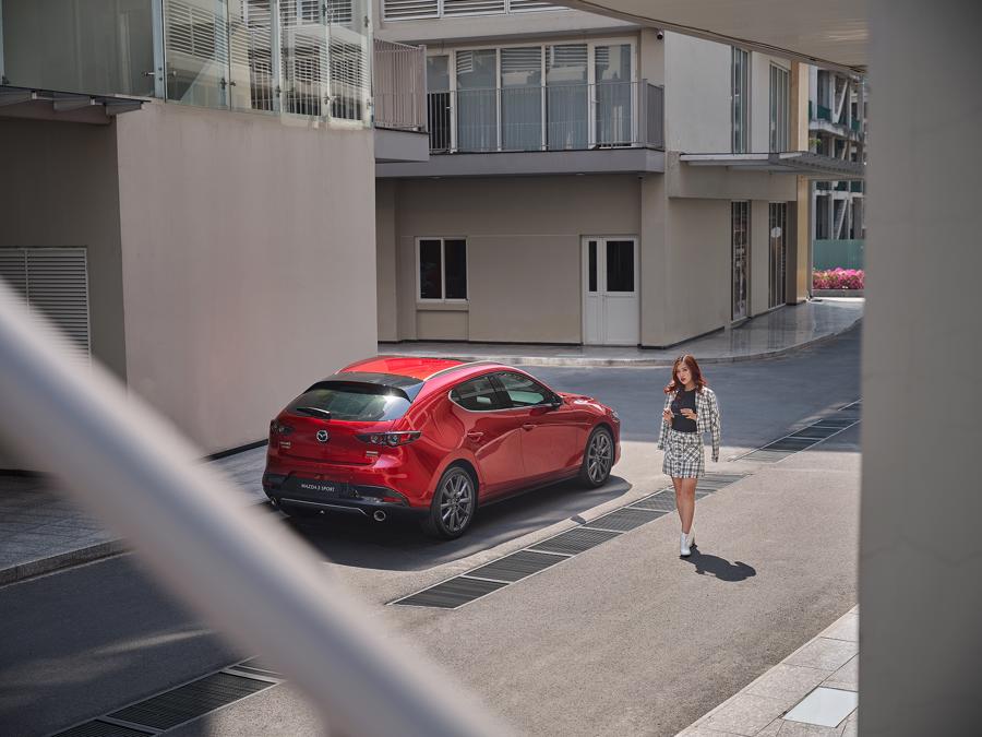 Mazda3 Sport - Lựa chọn khẳng định cá tính của giới trẻ thành đạt - Ảnh 1