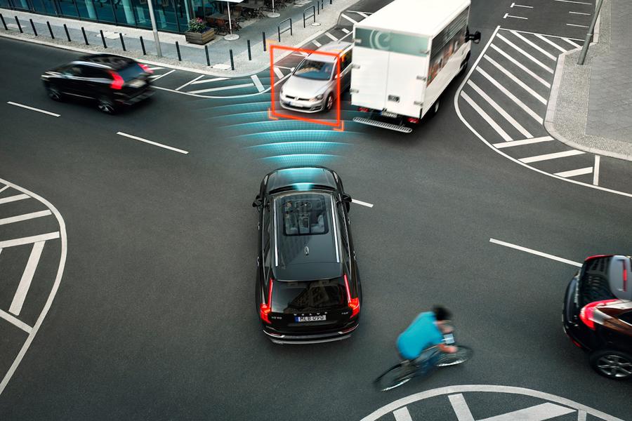 Công nghệ tự hành đặc biệt cho phép ô tô “mượn” dữ liệu cảm biến từ các phương tiện lân cận - Ảnh 1