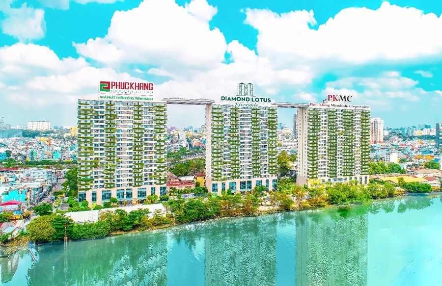 Diamond Lotus Riverside,&nbsp; a &ldquo;green&rdquo; building invested in and developed by the Phuc Khang Mitsubishi Corporation Holding (PKMC) joint venture.