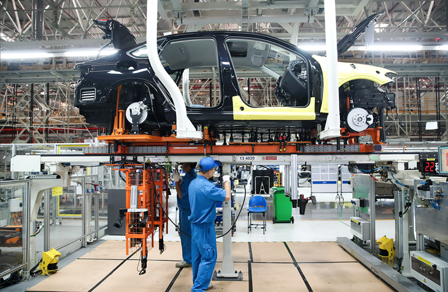 Thủ phủ sản xuất xe hơi của Trung Quốc "đứng trên bờ vực thẳm" vì Covid-19 - Ảnh 1