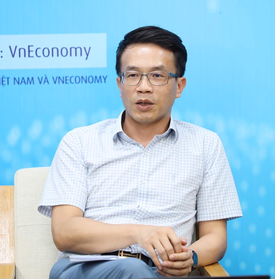 &Ocirc;ng Khổng Phan Đức, Chủ tịch HĐTV VietinBank Capital.