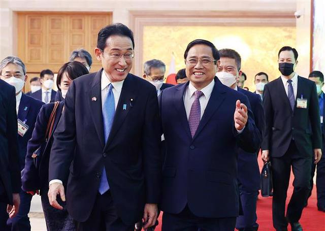 Thủ tướng Phạm Minh Ch&iacute;nh v&agrave;&nbsp;Thủ tướng Nhật Bản Kishida Fumio - Ảnh: VGP