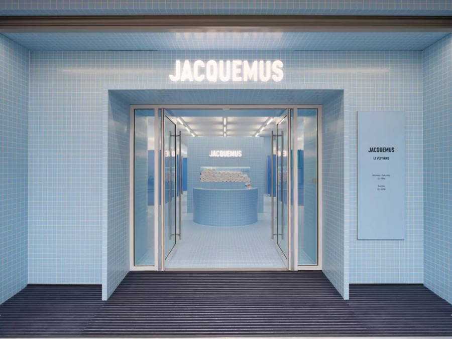 Từ Jacquemus đến Balenciaga: cửa hàng truyền thống làm gì để thu hút khách hàng? - Ảnh 5