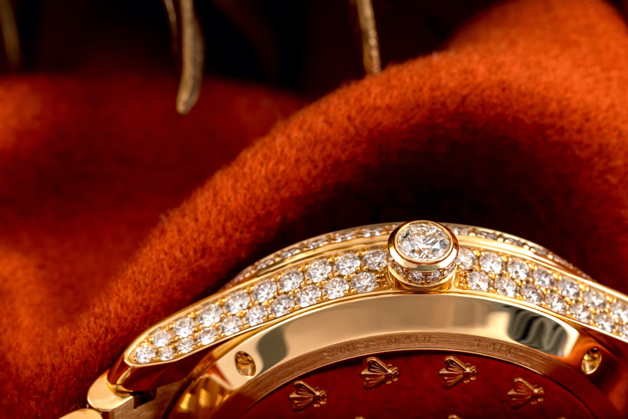Gucci Tourbillon đánh dấu 50 năm chế tác đồng hồ của nhà mốt Ý - Ảnh 3