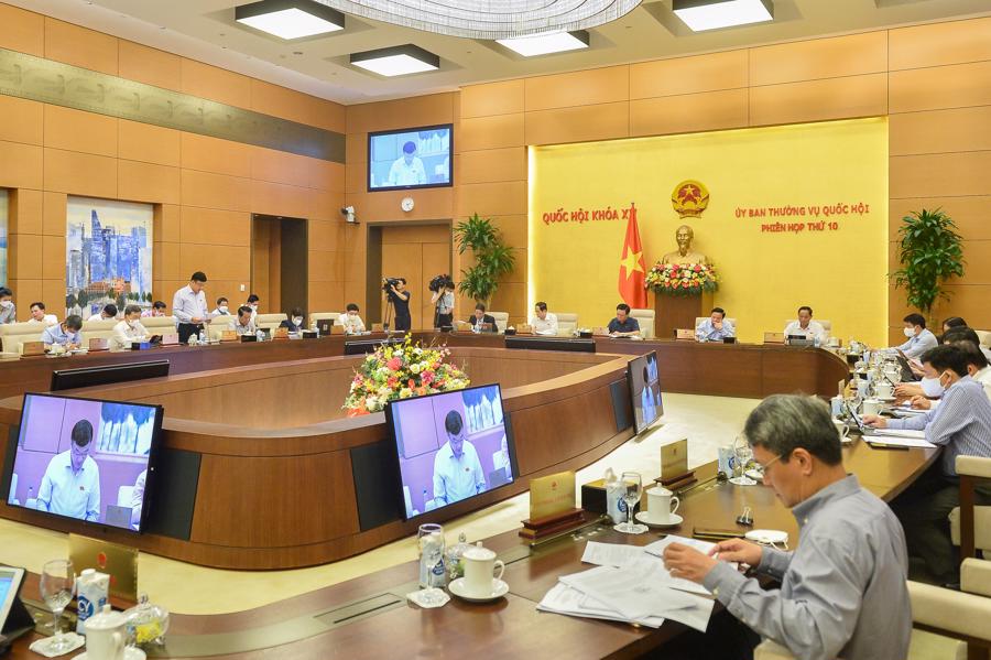 Phiên họp thứ 10 của Ủy ban Thường vụ Quốc hội - Ảnh: Quochoi.vn