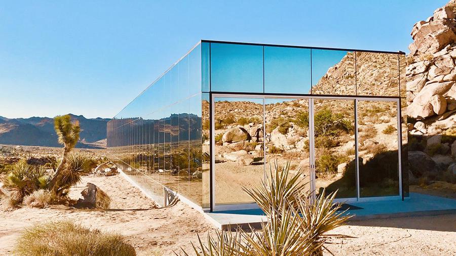 Căn nhà vô hình tiêu tốn hơn 3.000 USD một đêm giữa sa mạc - Ảnh 9